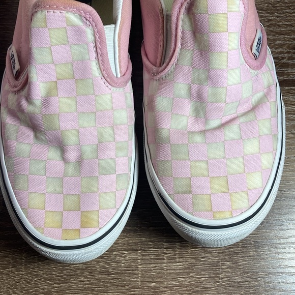 Bundle of 2 Girl Pre Owned Vans Size 3 Pink & White - Picture 2 of 10
